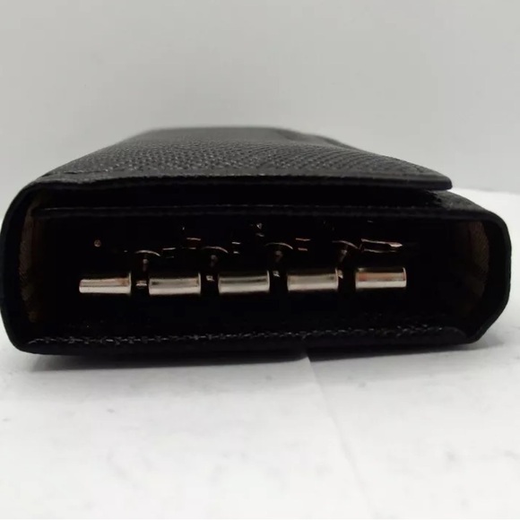 BURBERRY NWOT KEYCASE KEYHOLDER - Picture 2 of 12